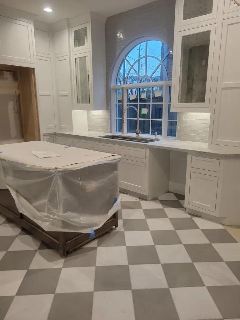 Elegant Checkered Kitchen Flooring Installation_20220407_070856